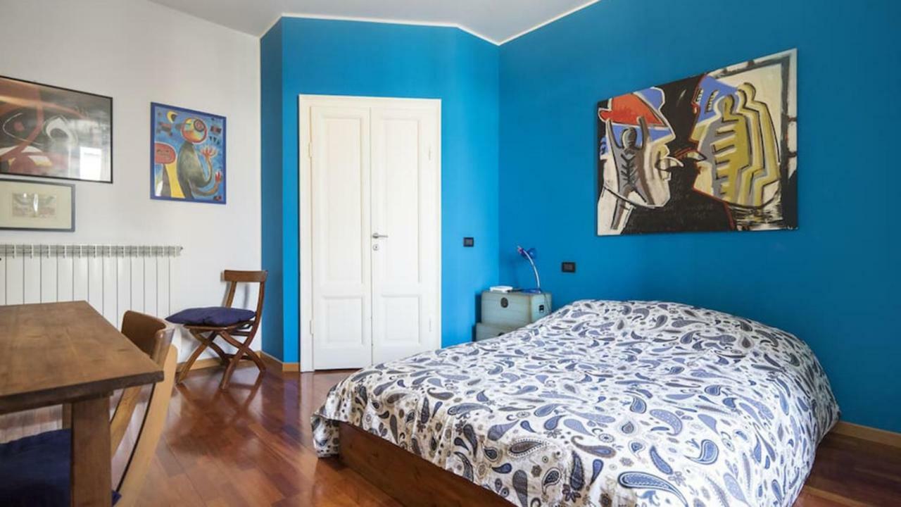 Stunning In The Design District Apartment Milan